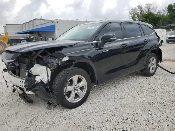 5TDZARAH4MS509640 2021 TOYOTA HIGHLANDER - Image 1