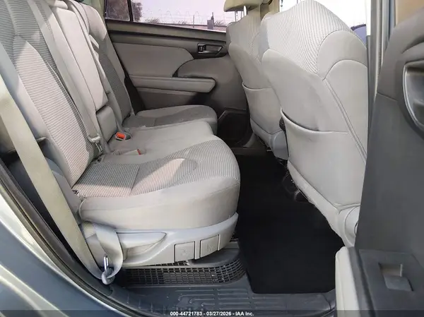 5TDZARAH5LS002213 2020 TOYOTA HIGHLANDER - Image 8