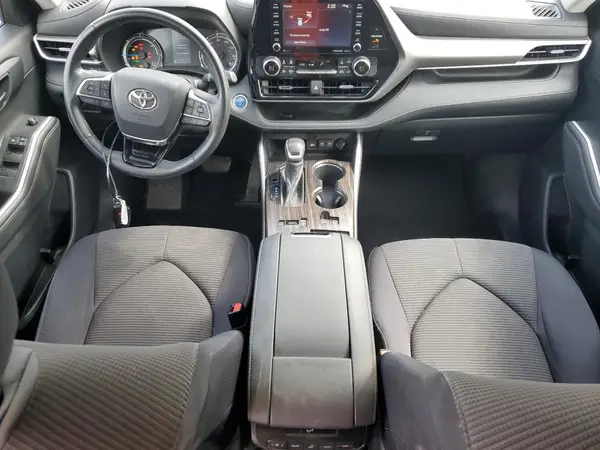 5TDZARAH6MS506805 2021 TOYOTA HIGHLANDER - Image 8