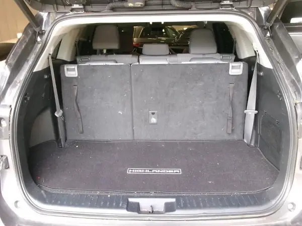 5TDZARAH6NS517160 2022 TOYOTA HIGHLANDER - Image 1