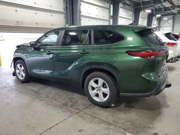 5TDZARAH6PS517808 2023 TOYOTA HIGHLANDER - Image 2