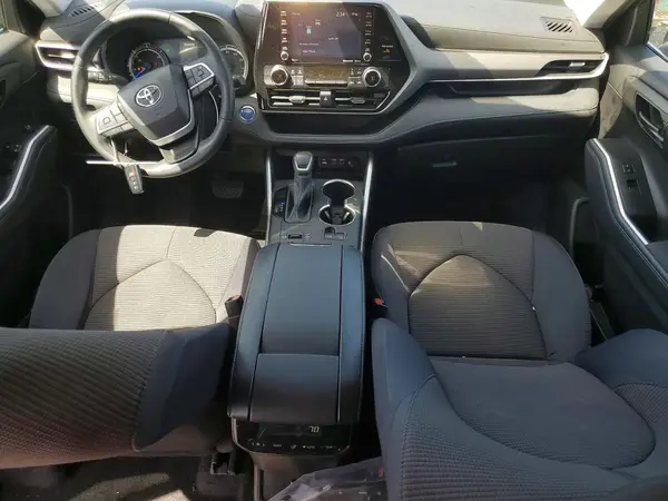 5TDZARAH7NS516938 2022 TOYOTA HIGHLANDER - Image 8