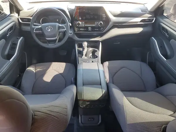 5TDZARAH8RS532054 2024 TOYOTA HIGHLANDER - Image 8