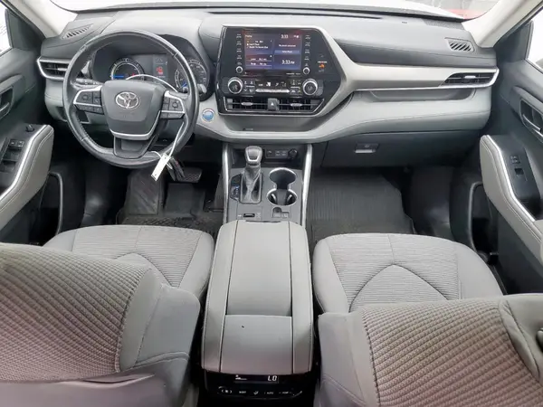 5TDZARAH9NS516276 2022 TOYOTA HIGHLANDER - Image 8