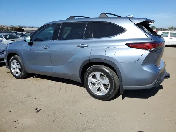 5TDZARAHXLS002496 2020 TOYOTA HIGHLANDER - Image 2