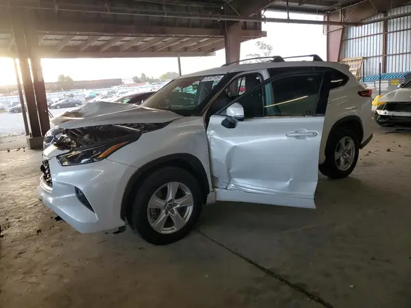 5TDZARAHXNS514634 2022 TOYOTA HIGHLANDER - Image 1