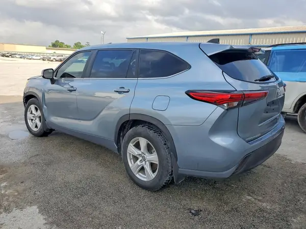 5TDZARAHXPS524602 2023 TOYOTA HIGHLANDER - Image 2