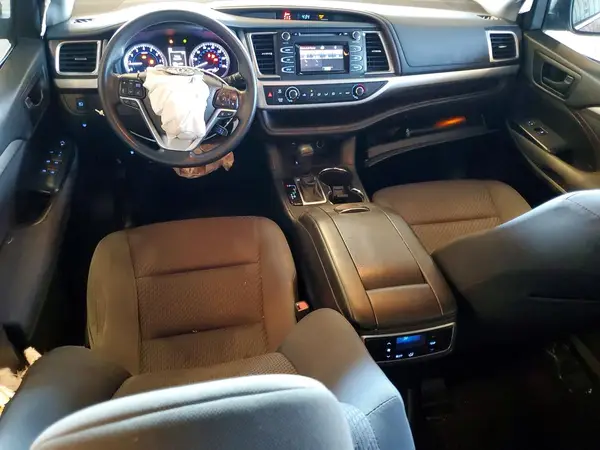 5TDZARFH0JS035349 2018 TOYOTA HIGHLANDER - Image 8