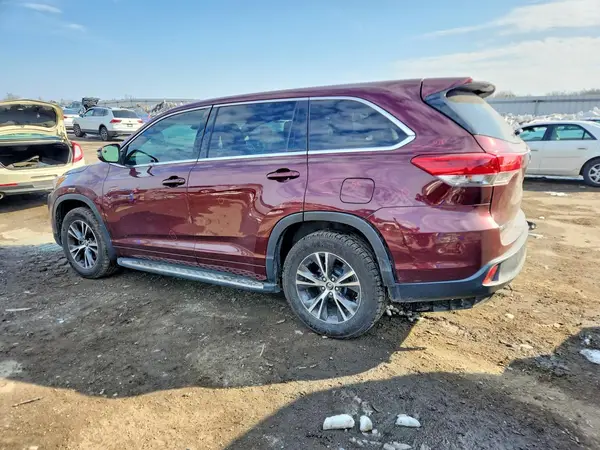 5TDZARFH0JS039014 2018 TOYOTA HIGHLANDER - Image 2