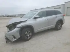 5TDZARFH0JS040986 2018 TOYOTA HIGHLANDER