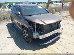 5TDZARFH0JS041636 2018 TOYOTA HIGHLANDER