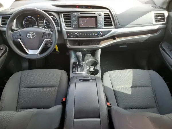 5TDZARFH0KS052525 2019 TOYOTA HIGHLANDER - Image 8