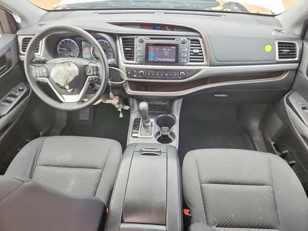 5TDZARFH0KS057112 2019 TOYOTA HIGHLANDER - Image 8