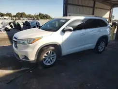 5TDZARFH1GS017550 2016 TOYOTA HIGHLANDER