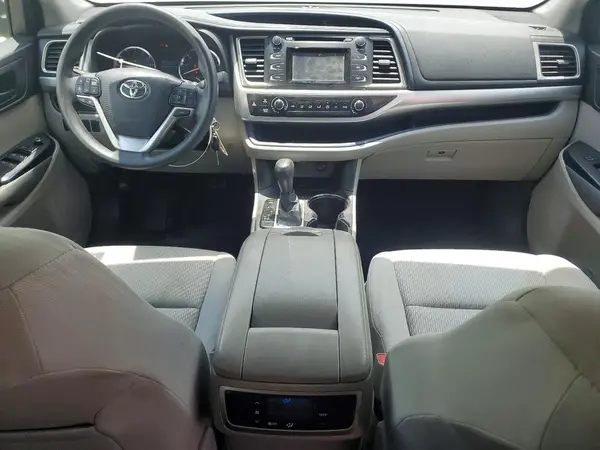 5TDZARFH1GS019346 2016 TOYOTA HIGHLANDER - Image 8