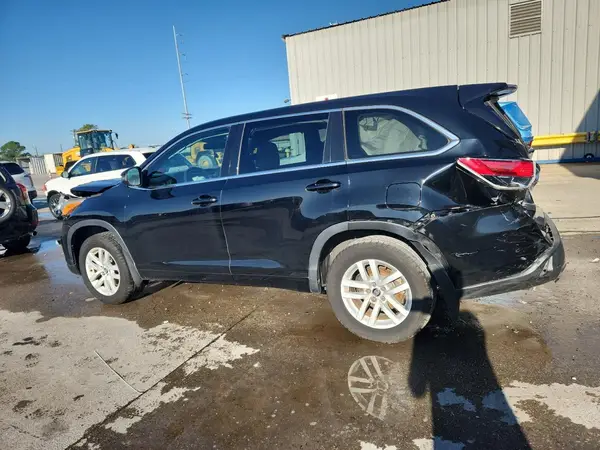 5TDZARFH1GS021582 2016 TOYOTA HIGHLANDER - Image 2