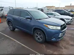 5TDZARFH1HS023589 2017 TOYOTA HIGHLANDER