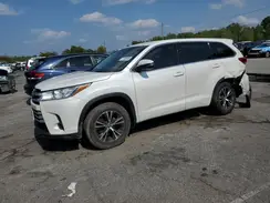 5TDZARFH1HS026105 2017 TOYOTA HIGHLANDER
