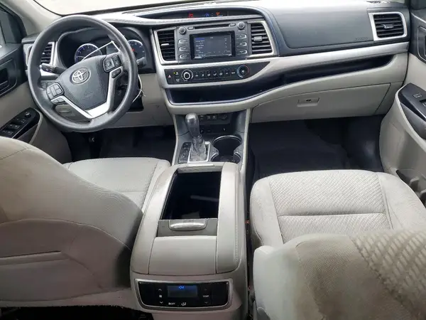 5TDZARFH1HS026430 2017 TOYOTA HIGHLANDER - Image 8