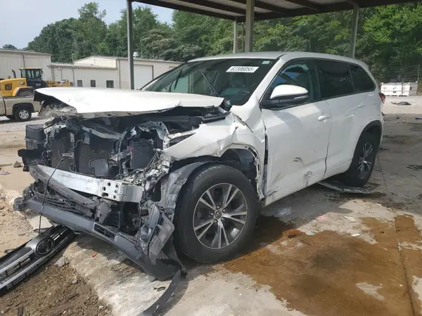 5TDZARFH1HS027058 2017 TOYOTA HIGHLANDER - Image 1