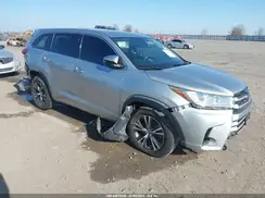 5TDZARFH1HS028128 2017 TOYOTA HIGHLANDER