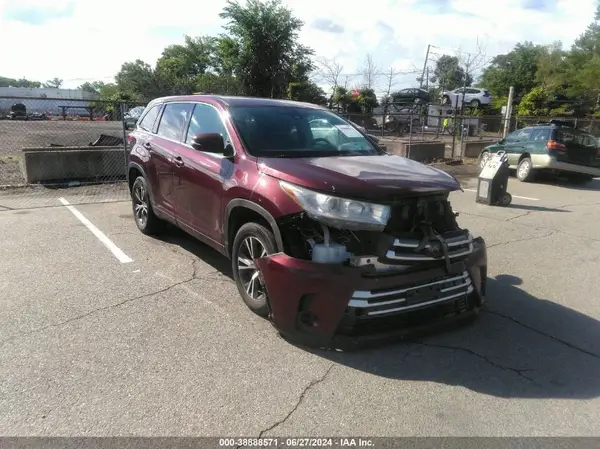 5TDZARFH1HS030459 2017 TOYOTA HIGHLANDER - Image 1