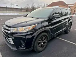 5TDZARFH1HS030686 2017 TOYOTA HIGHLANDER