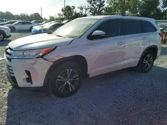 5TDZARFH1JS034436 2018 TOYOTA HIGHLANDER
