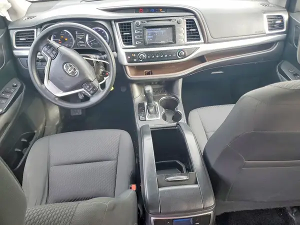 5TDZARFH1JS035666 2018 TOYOTA HIGHLANDER - Image 8