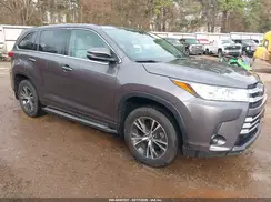 5TDZARFH1JS036056 2018 TOYOTA HIGHLANDER