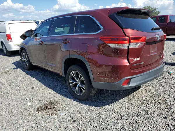 5TDZARFH1JS036820 2018 TOYOTA HIGHLANDER - Image 2