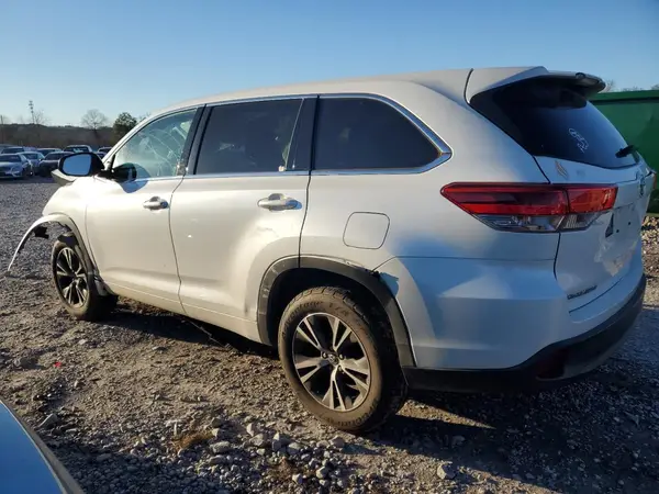 5TDZARFH1JS038003 2018 TOYOTA HIGHLANDER - Image 2
