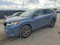 5TDZARFH1KS044160 2019 TOYOTA HIGHLANDER