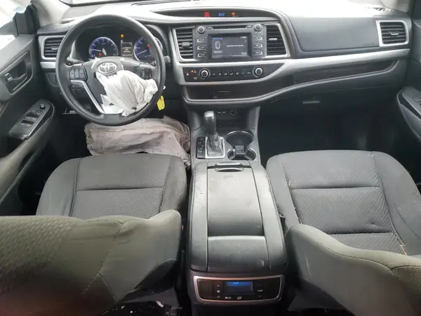5TDZARFH1KS045048 2019 TOYOTA HIGHLANDER - Image 8