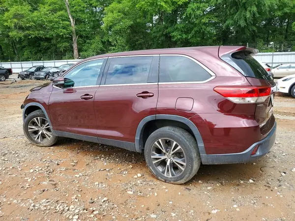 5TDZARFH1KS049942 2019 TOYOTA HIGHLANDER - Image 2
