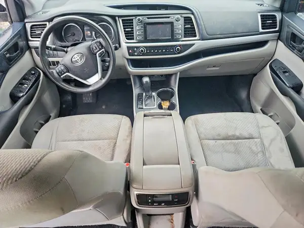 5TDZARFH1KS054770 2019 TOYOTA HIGHLANDER - Image 8