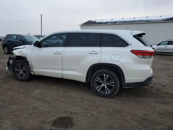 5TDZARFH2HS031054 2017 TOYOTA HIGHLANDER - Image 2