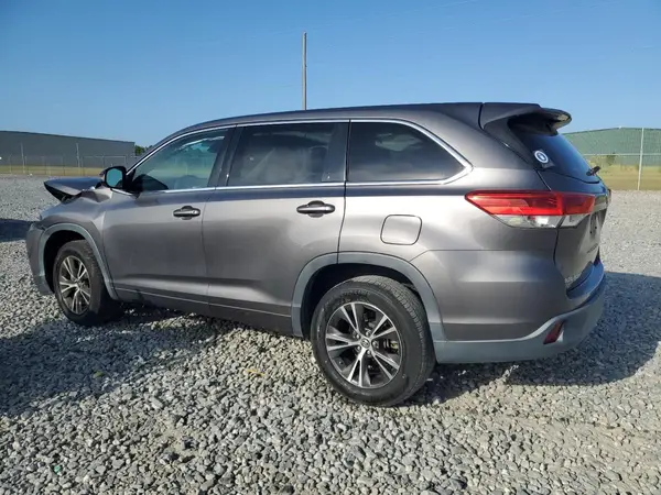 5TDZARFH2JS036163 2018 TOYOTA HIGHLANDER - Image 2