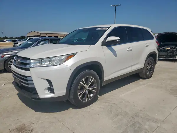 5TDZARFH2KS042854 2019 TOYOTA HIGHLANDER - Image 1