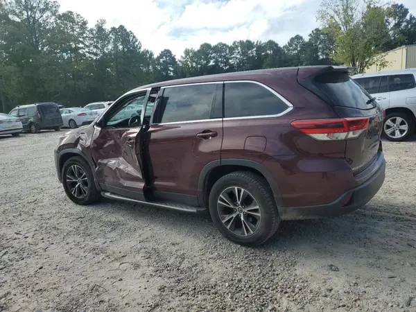 5TDZARFH2KS046905 2019 TOYOTA HIGHLANDER - Image 2