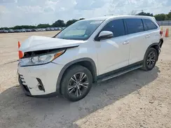 5TDZARFH2KS051988 2019 TOYOTA HIGHLANDER