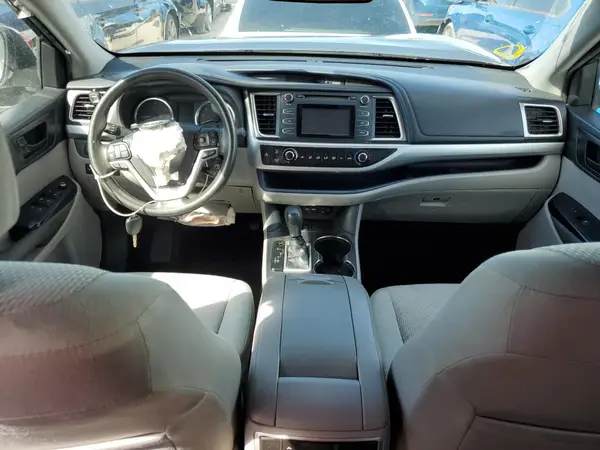 5TDZARFH2KS052414 2019 TOYOTA HIGHLANDER - Image 8