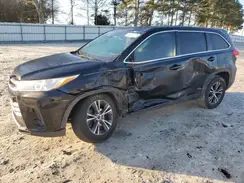 5TDZARFH2KS052753 2019 TOYOTA HIGHLANDER