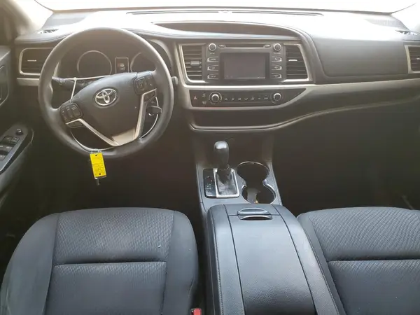 5TDZARFH2KS053417 2019 TOYOTA HIGHLANDER - Image 8