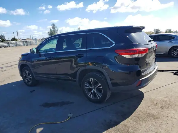 5TDZARFH2KS054292 2019 TOYOTA HIGHLANDER - Image 2