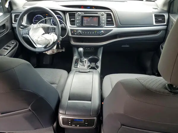 5TDZARFH2KS055393 2019 TOYOTA HIGHLANDER - Image 8