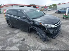 5TDZARFH2KS056155 2019 TOYOTA HIGHLANDER