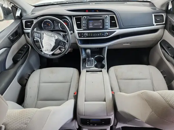 5TDZARFH2KS056978 2019 TOYOTA HIGHLANDER - Image 8