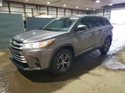 5TDZARFH2KS061596 2019 TOYOTA HIGHLANDER