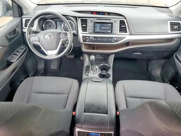 5TDZARFH2KS061596 2019 TOYOTA HIGHLANDER - Image 8